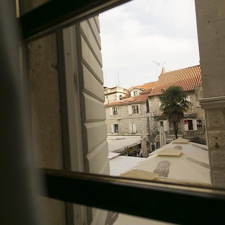 City Hostel Trogir Exterior photo